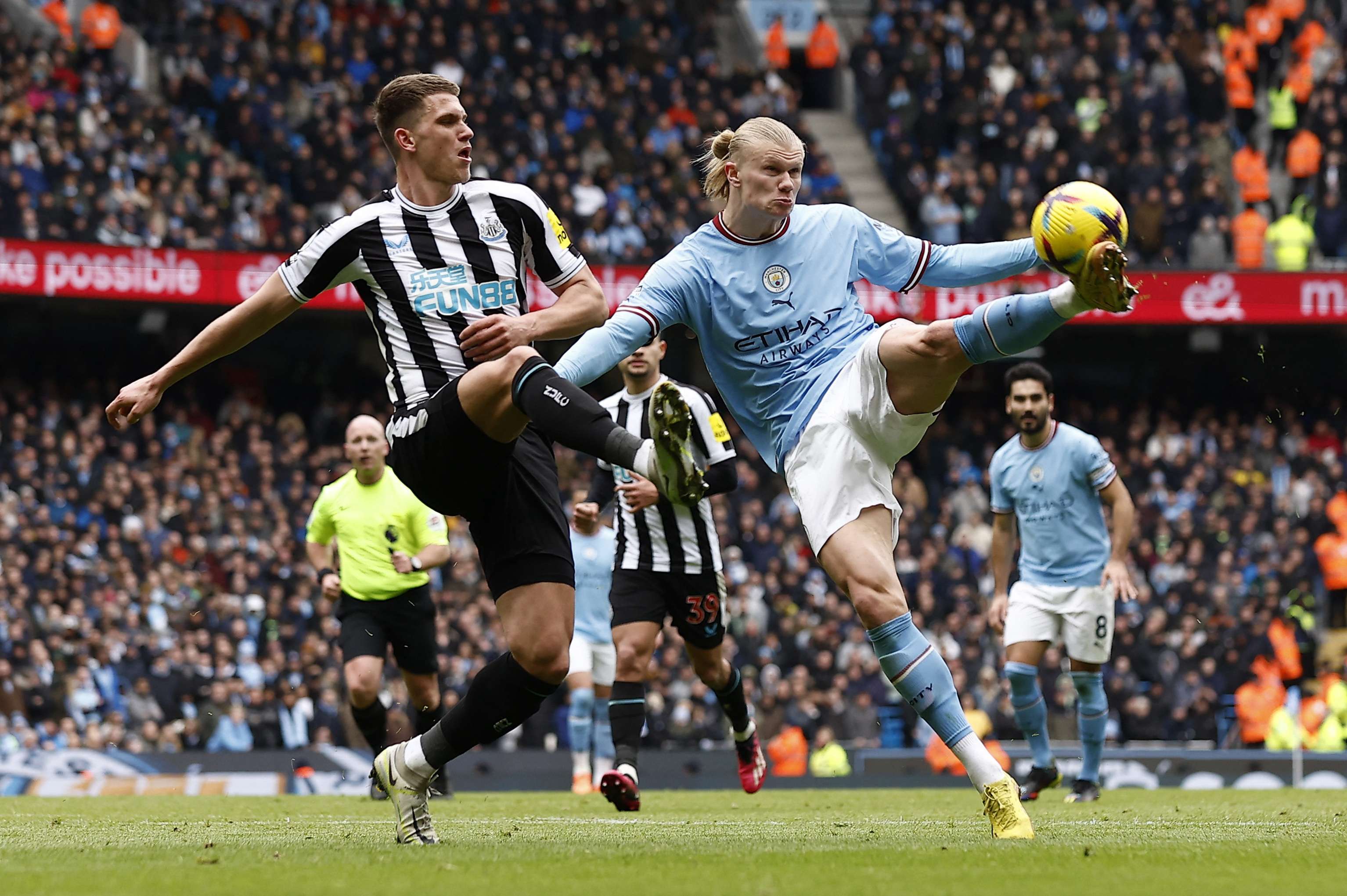 Premier League - Manchester City v Newcastle United