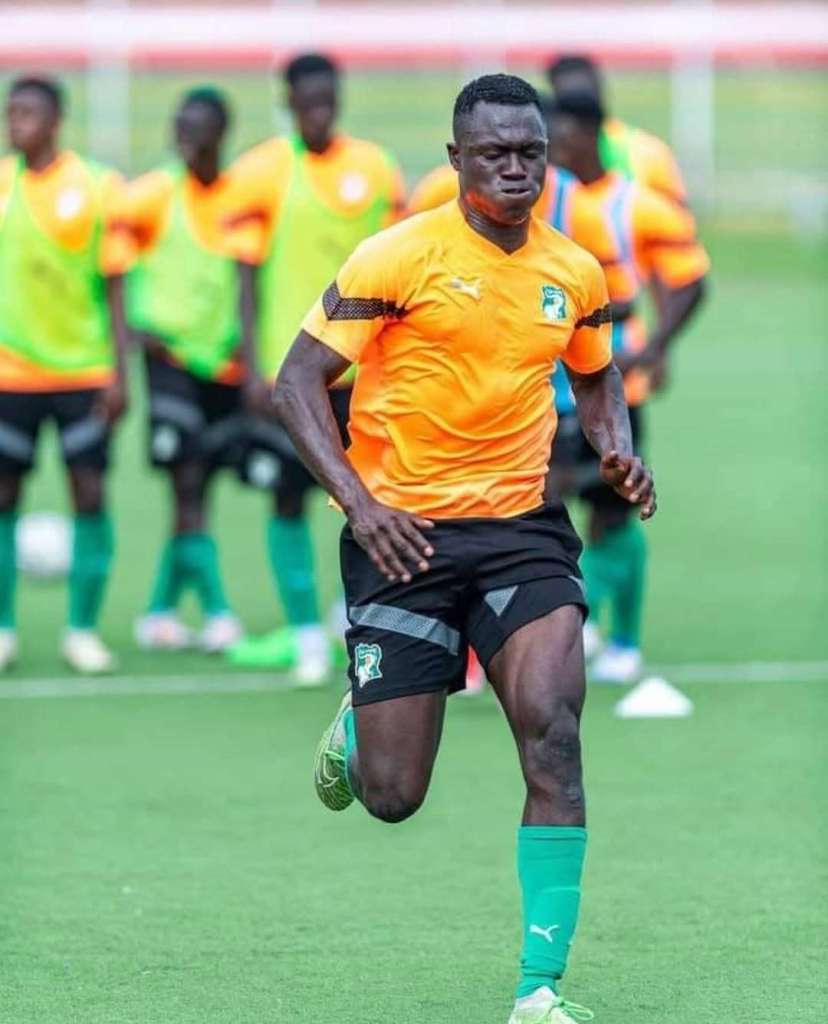 Mohamed Hussein aaga rasmi Simba atajwa kusaini Yanga