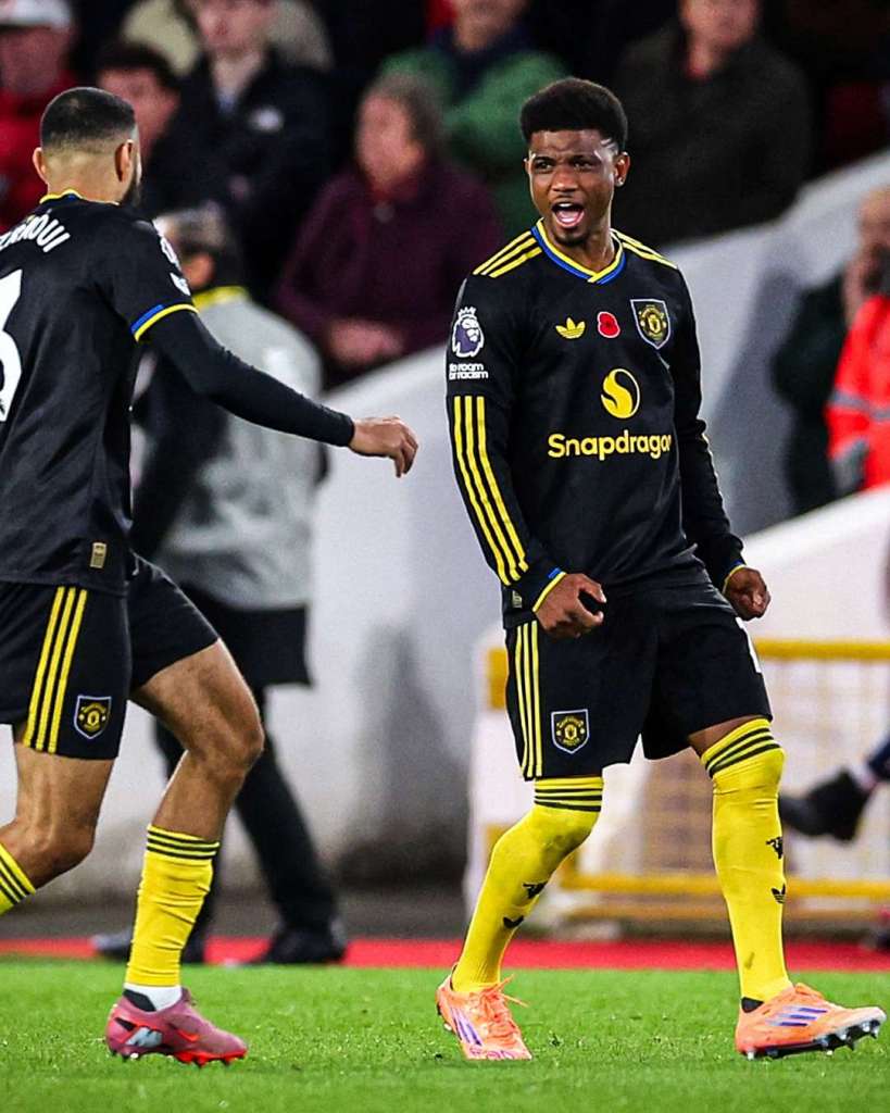 Amad akishangilia bao