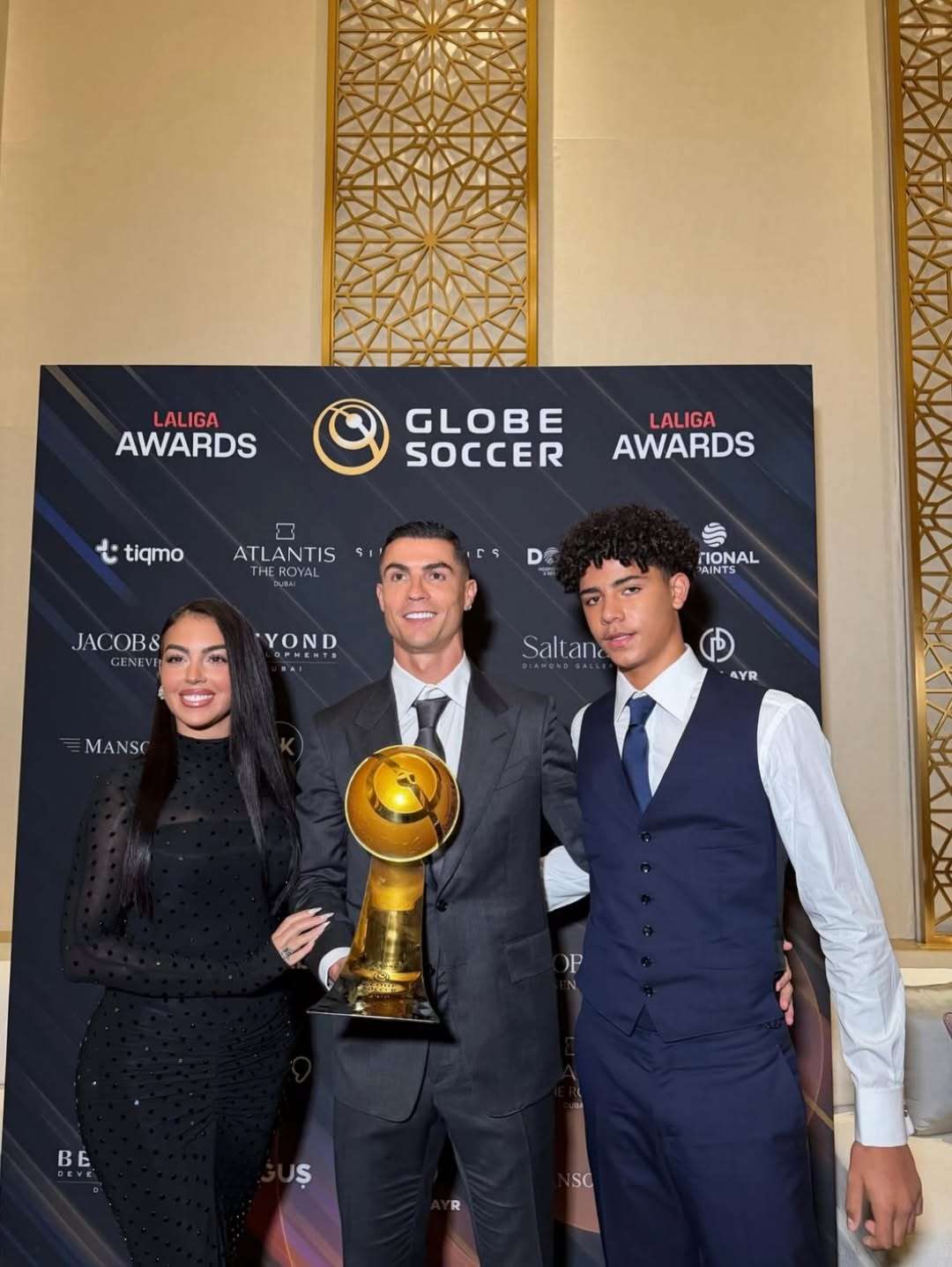 Ronaldo na Familia yake