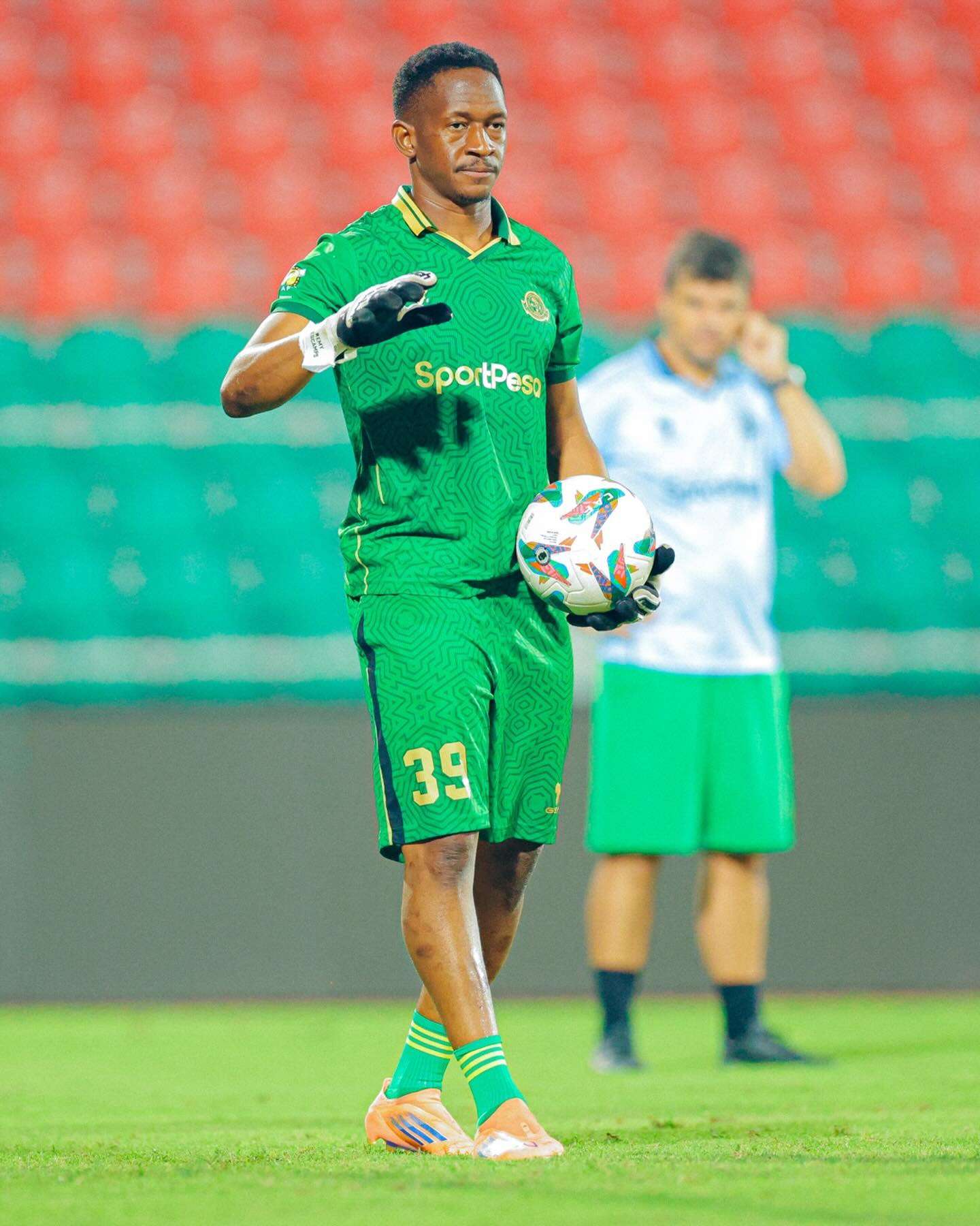 Djigui Diarra wa Yanga SC amefungiwa mechi 3 na TPLB