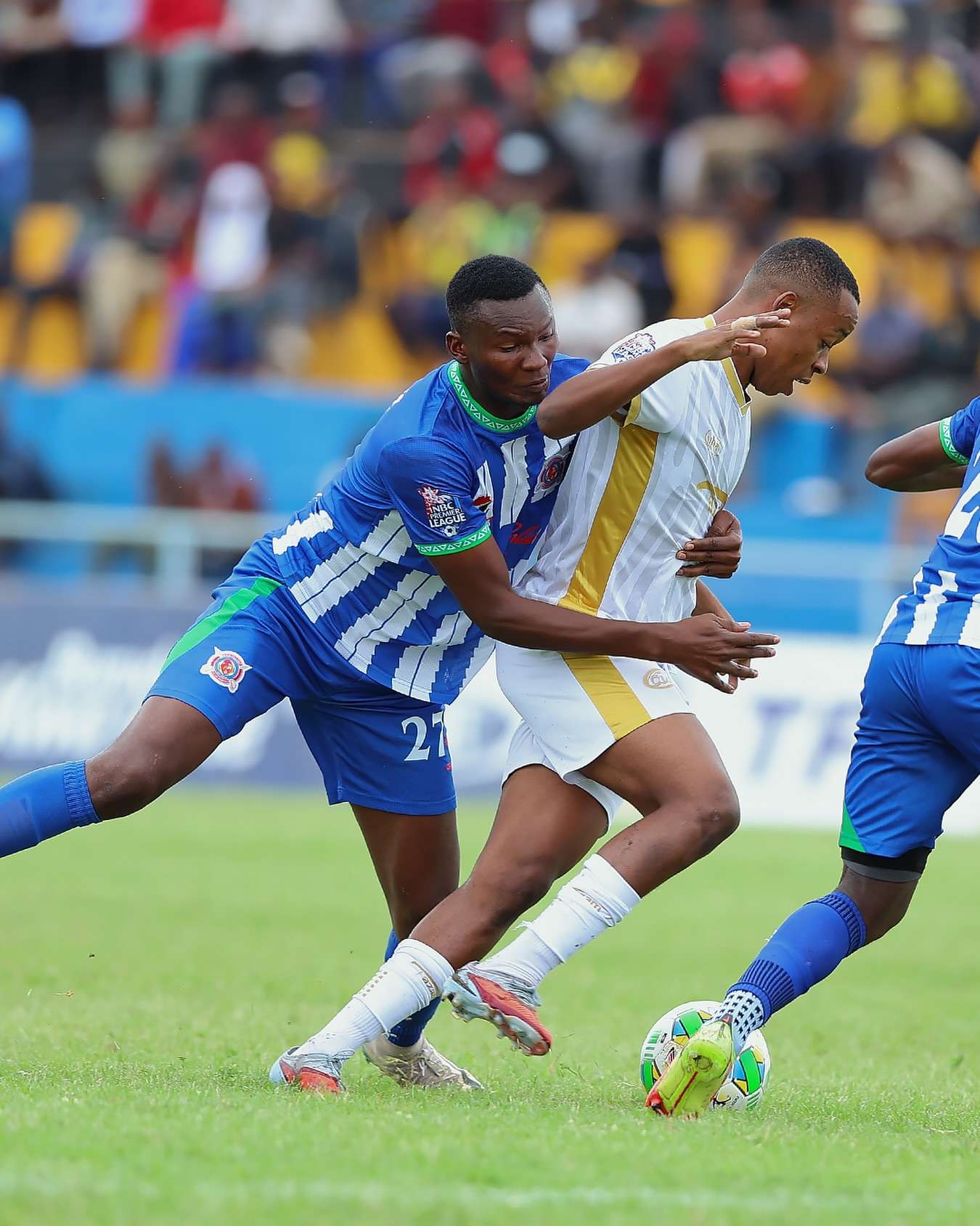 Mashujaa FC yaibana Azam FC