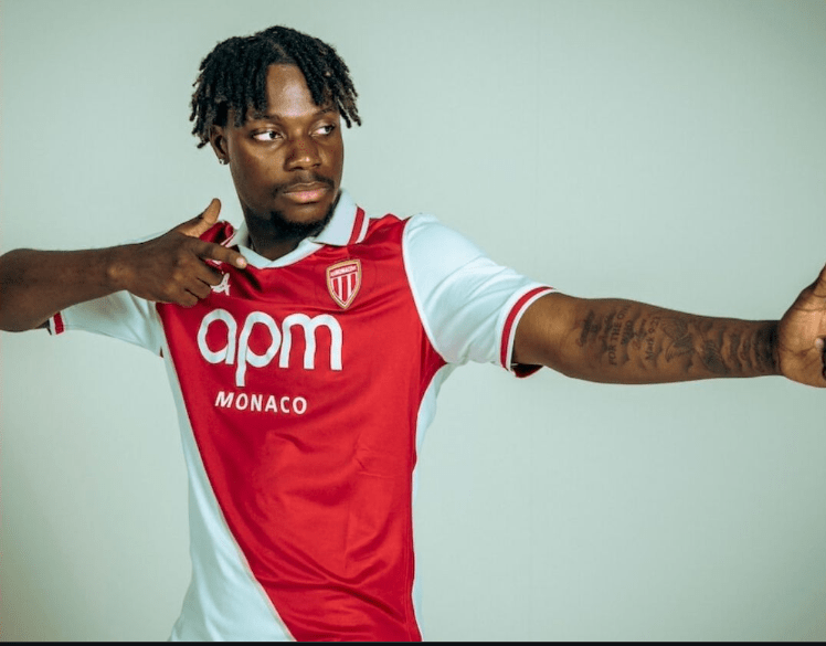 George Ilenikhena wearing an AS Monaco home jersey.