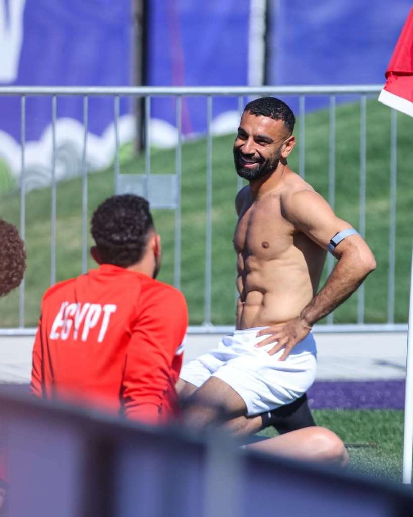 Salah (-)