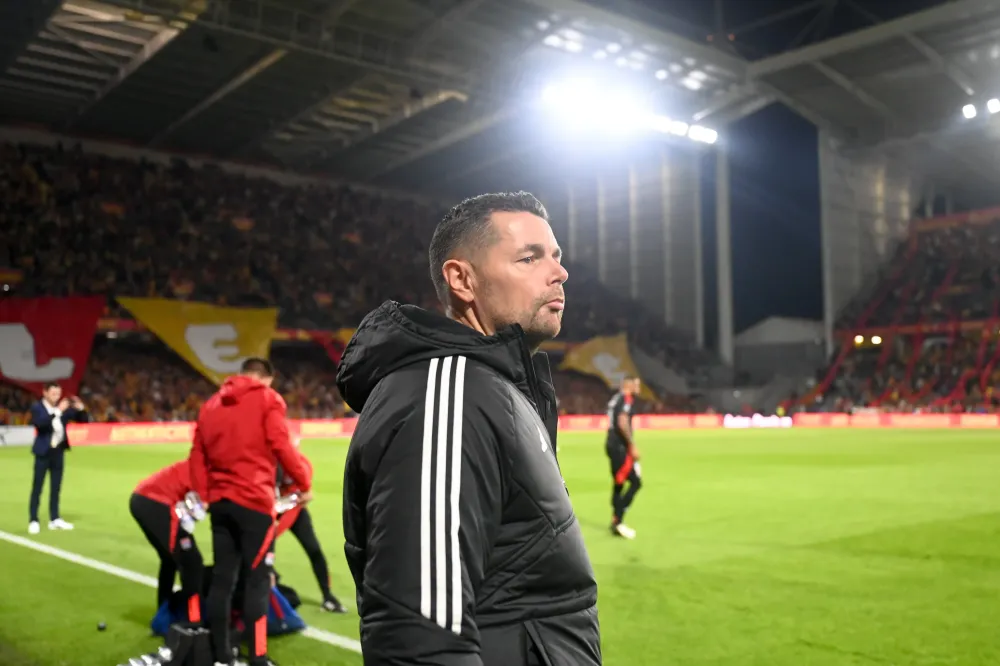 RC Lens coach Dino Toppmöller