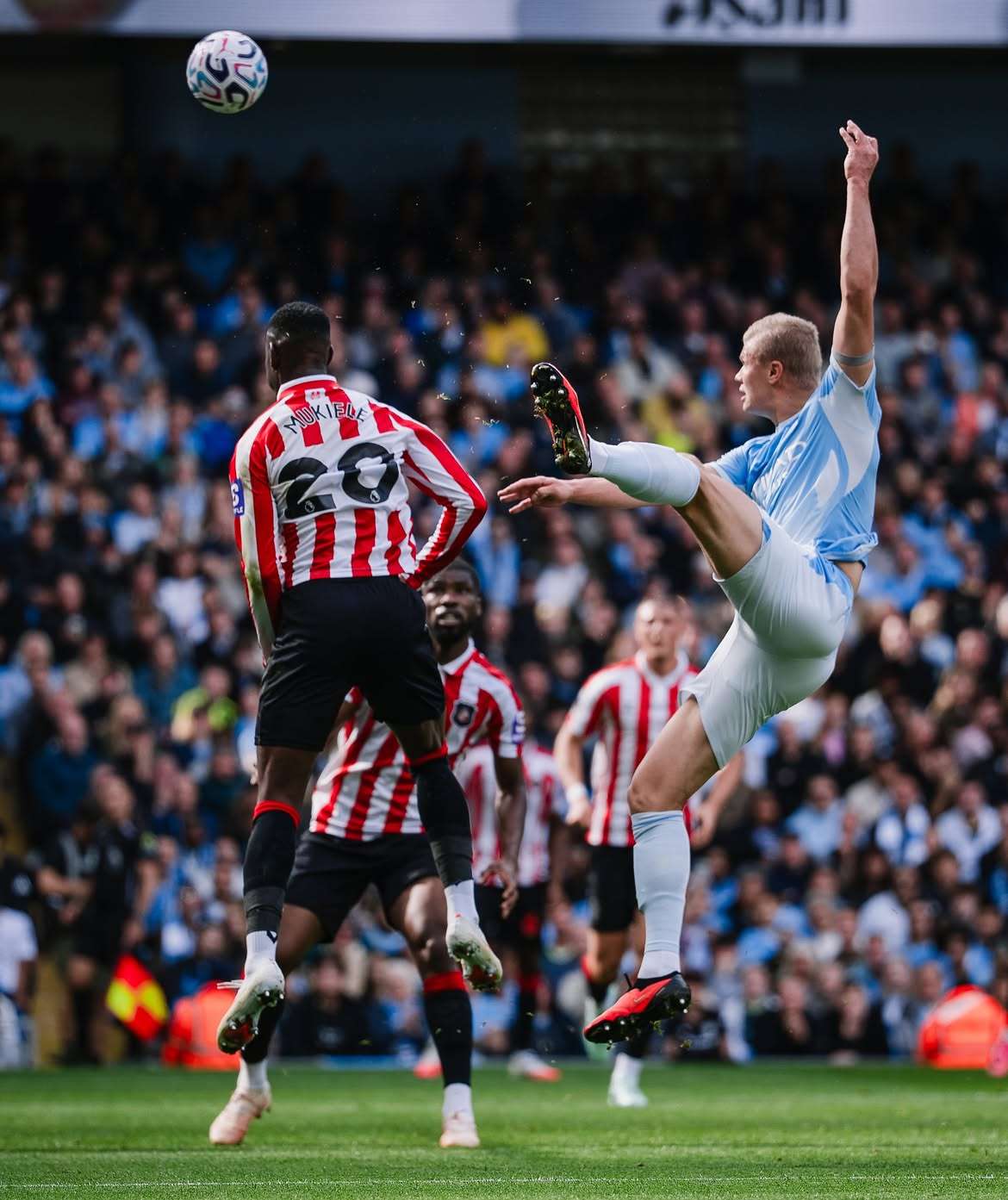Haaland (-) Manchester City 5-3 Sunderland