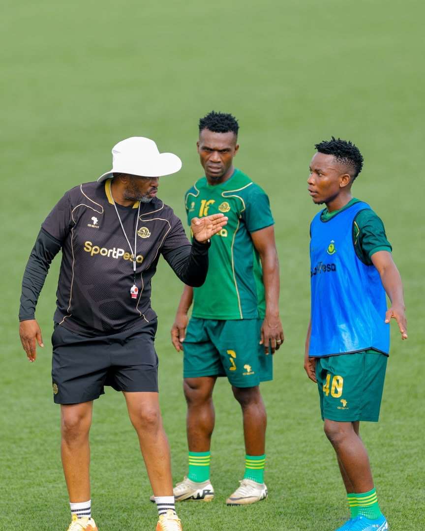 Manqoba Mngqithi